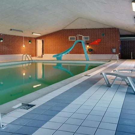 Svava - 2-3km From The Sea By Interhome *